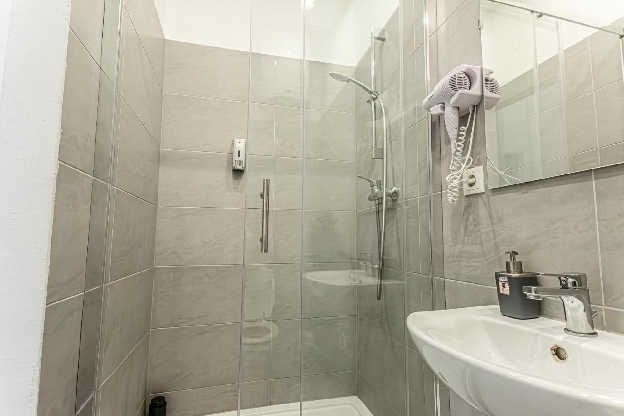 Lovely 1Br Apt. Near Akh Hospital Vídeň Exteriér fotografie